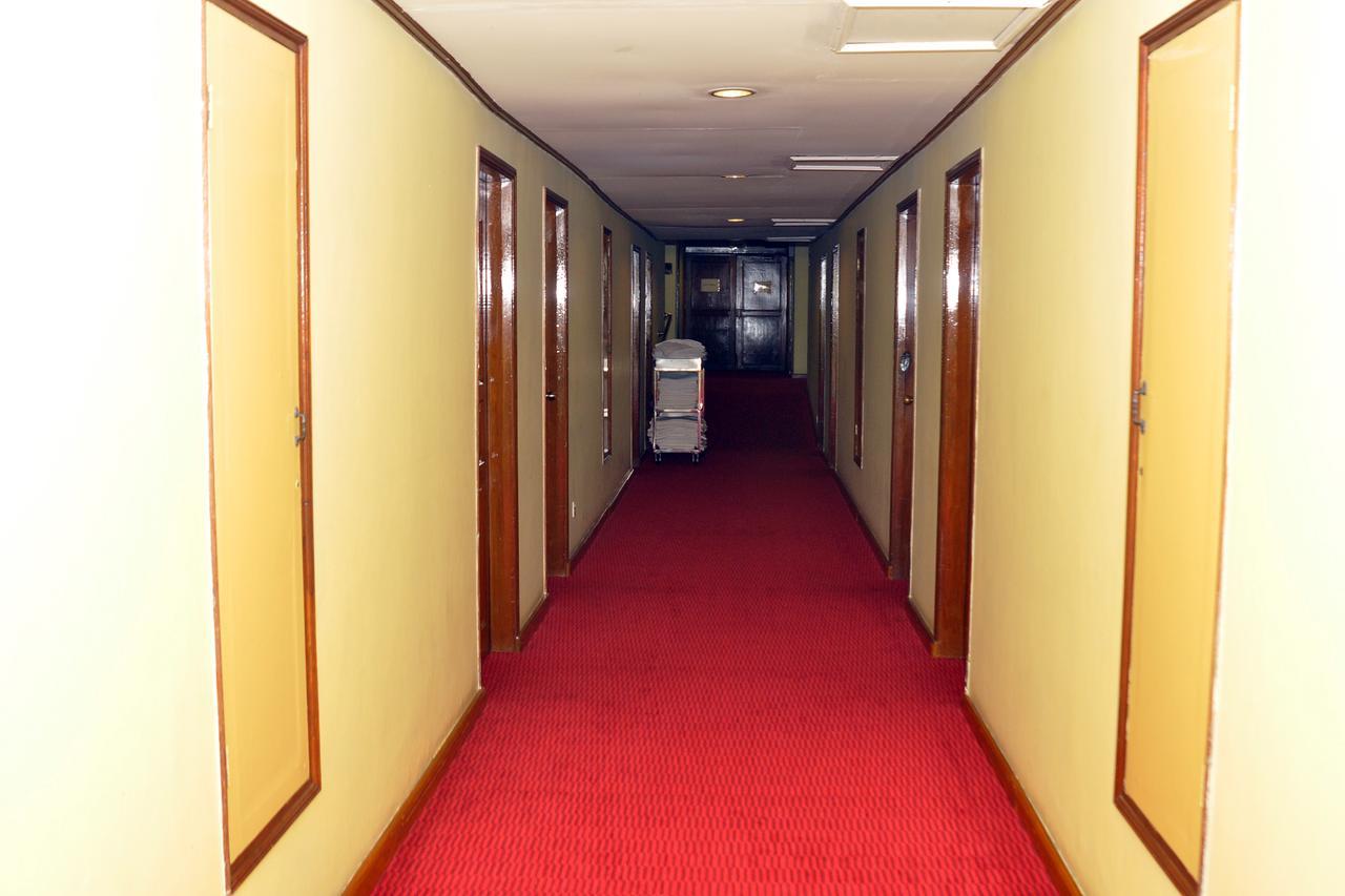 Panorama Hotel Янгон Екстериор снимка